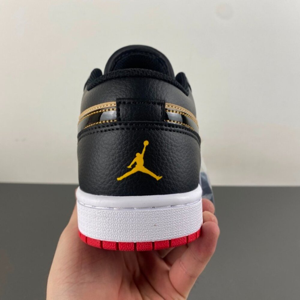 Air Jordan 1 Low Sneakers In Black And Khaki. - Picture 9 of 10